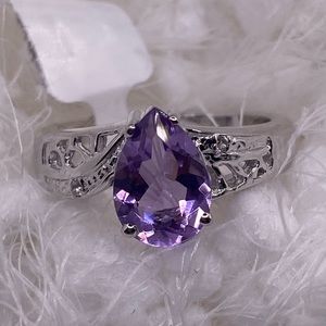 Amethyst & White Topaz ring